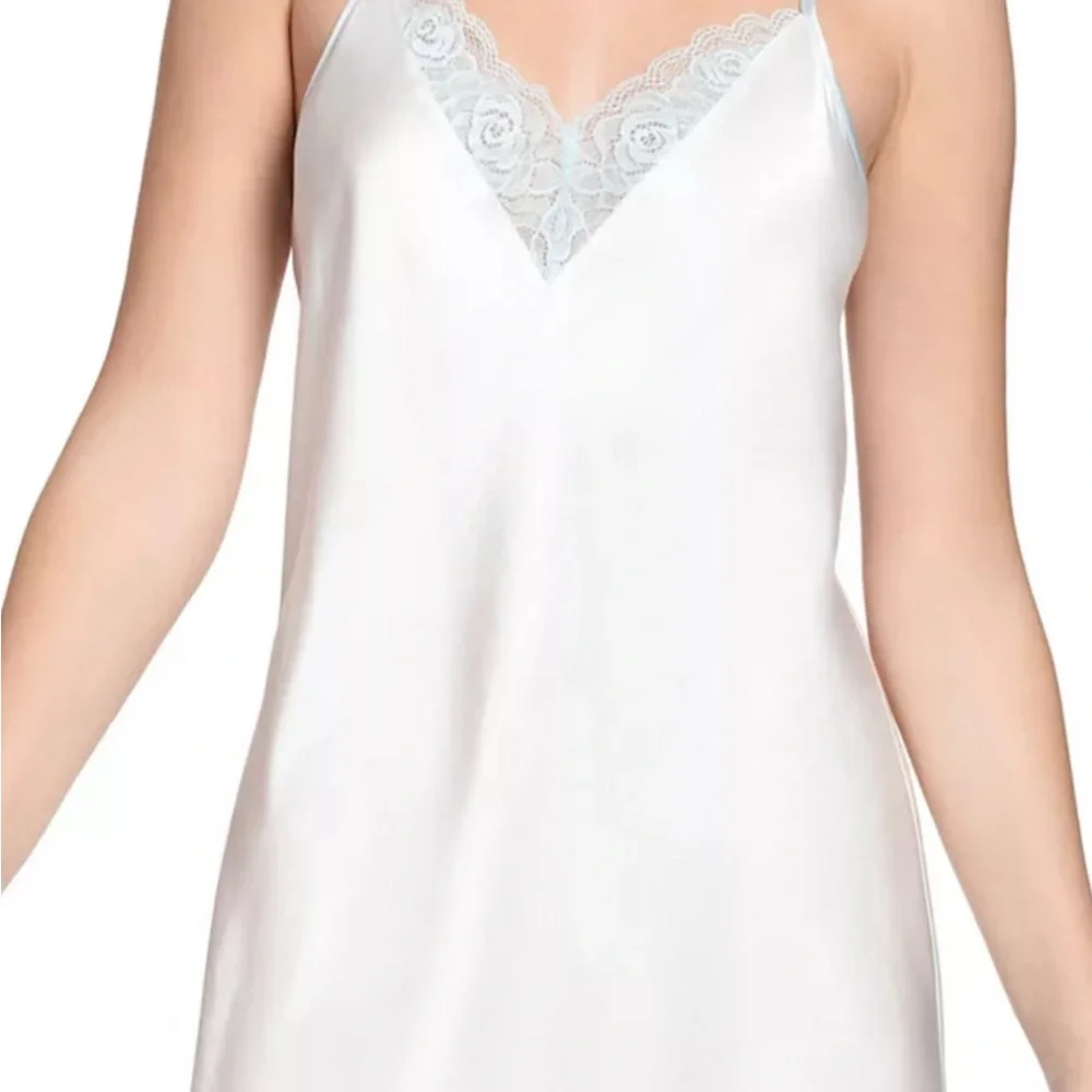 Bridal Robe Set - Picture 4 of 8